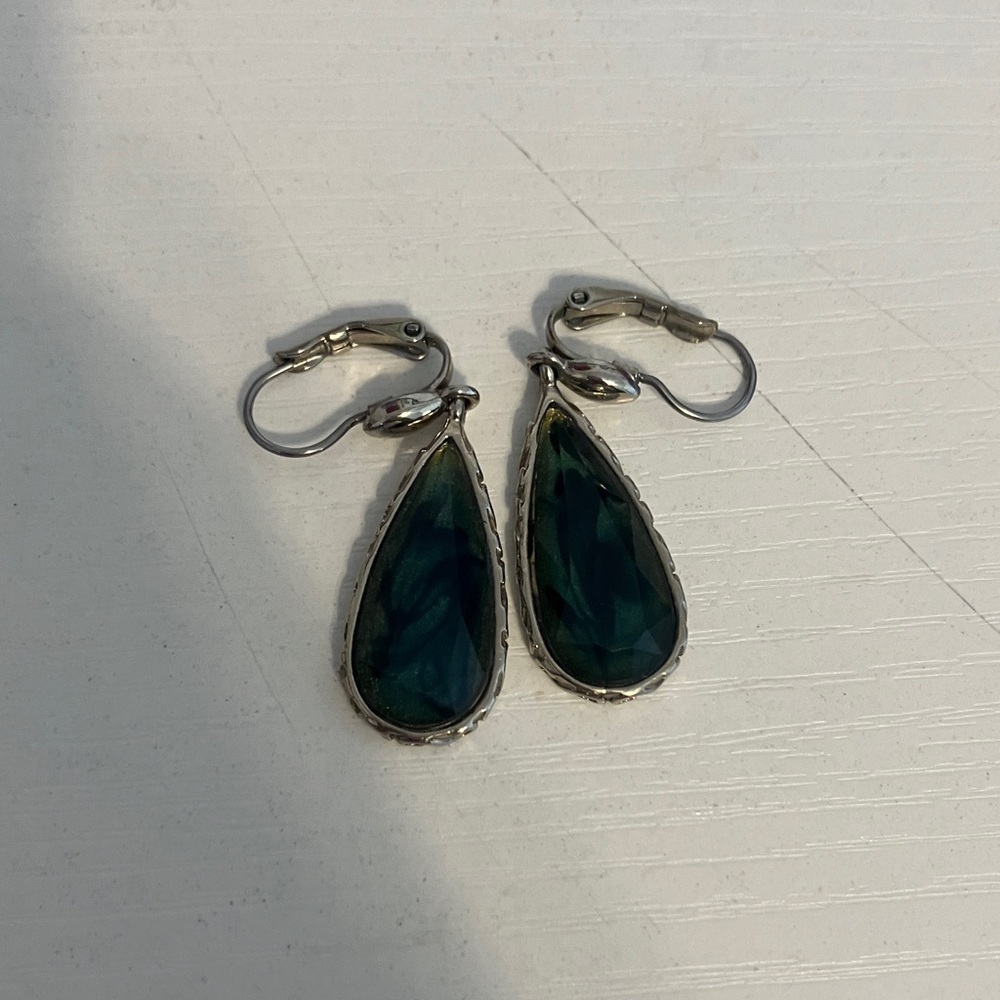 Elegant Silver and Green Teardrop Earrings